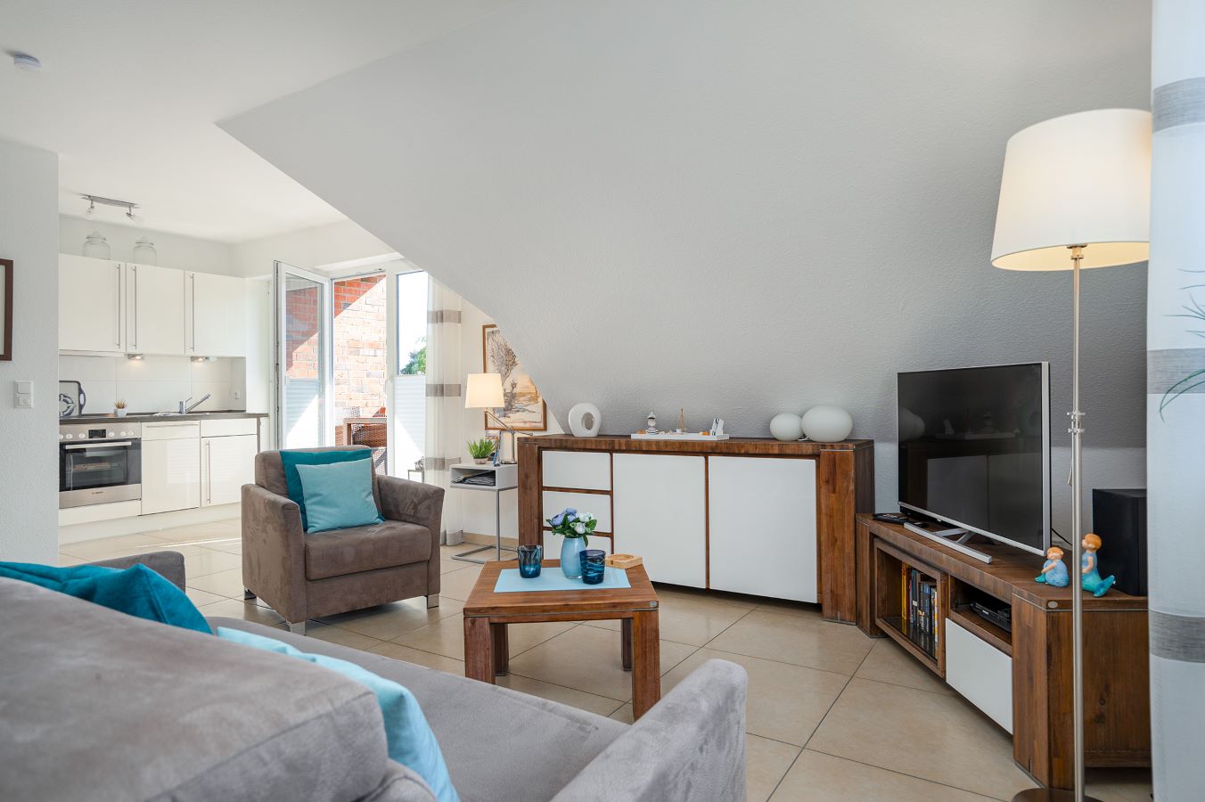 Schöne Sitzecke mit Smart TV Schöne Sitzecke mit Smart TV